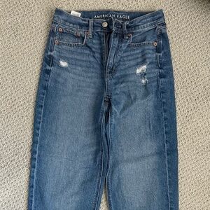 American Eagle Super High Rise Baggy Straight Jeans Size 00